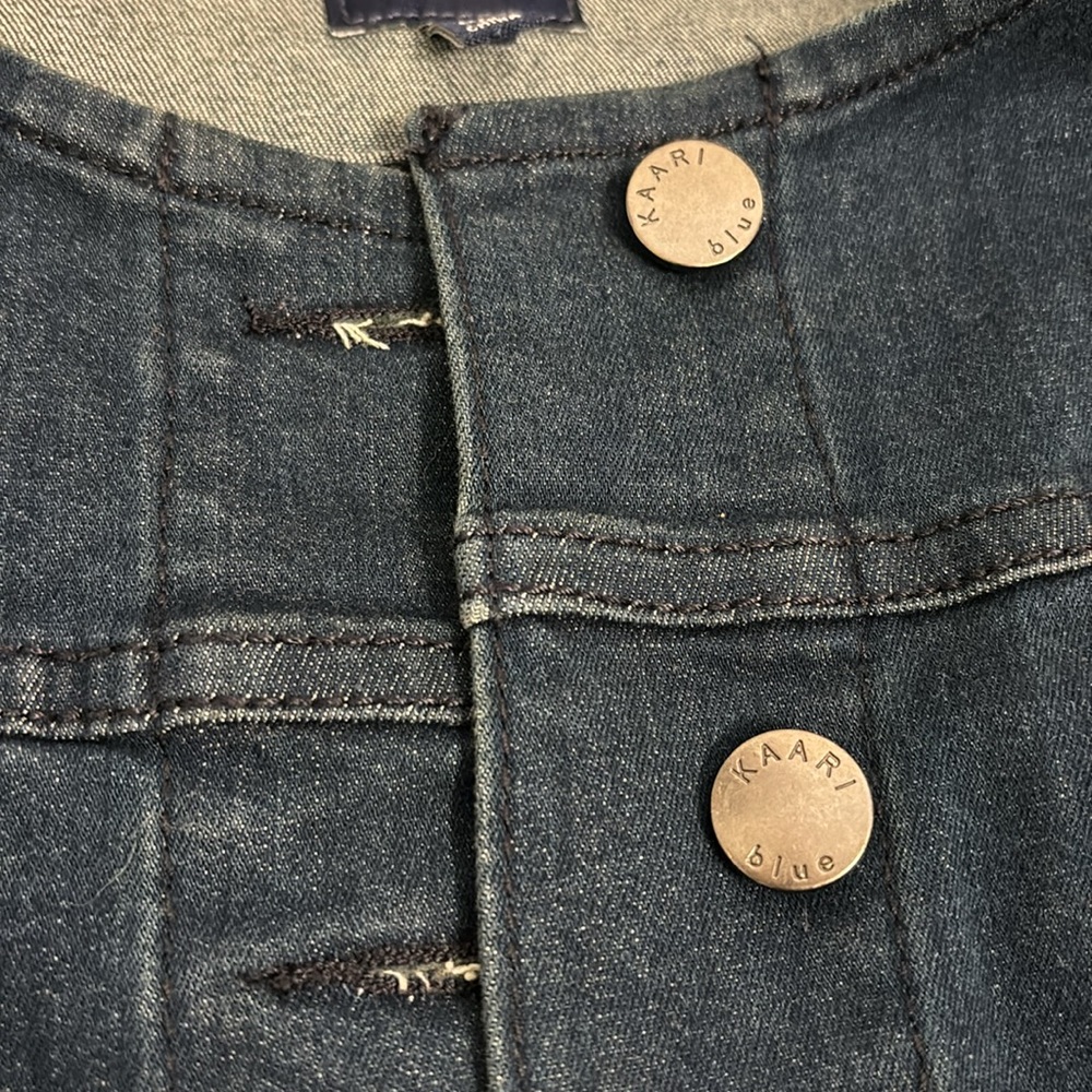 Blue Jean jacket - Picture 3 of 6